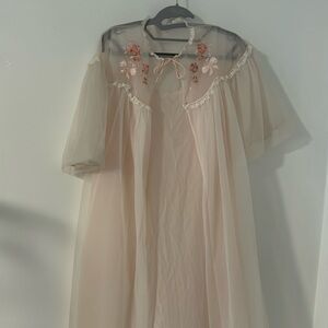 Laros vintage pink robe 1960s